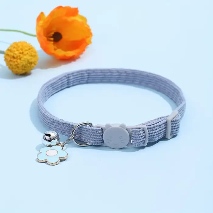 Collier réglable pour chat avec clochette, mousqueton de sécurité, en polyester, recommandé pour les