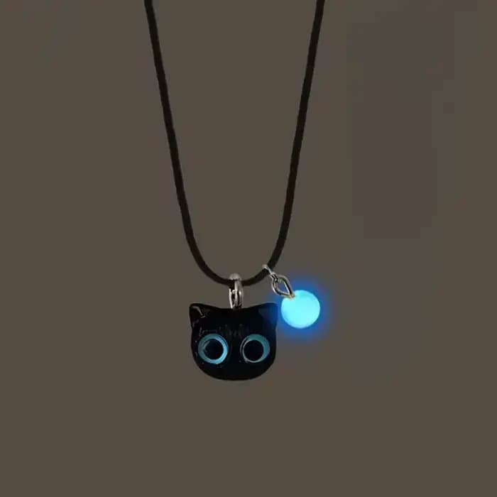 Collier chat noir et blanc dessin animé mignon, bracelet pour femmes et hommes, brille dans le noir,