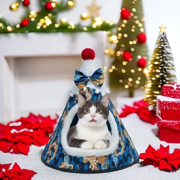 Nid de chat semi-fermé en forme d'arbre de Noël pour animaux de compagnie