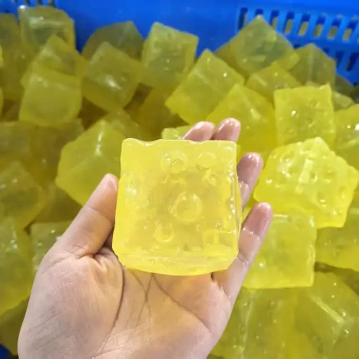 Jouets sensoriels anti-stress en forme de carré de fromage moelleux