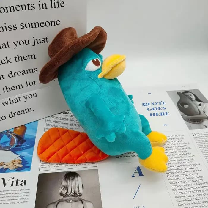 Peluche mignonne de Perry l'oiseau-chat