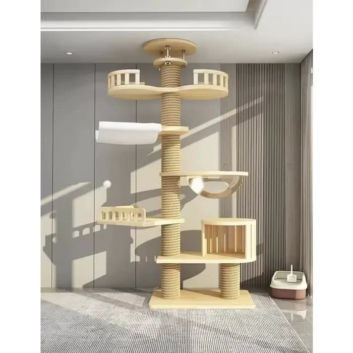 Arbre à chat haut sur pied
