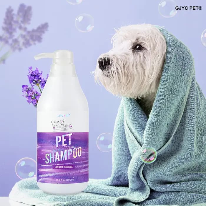 Shampoo pour animaux hypoallergénique chiens chats - Parfum naturel à la lavande Nettoyage en profondeur Désodorisant Hydratant Sans larmes Doux pour peaux sensibles