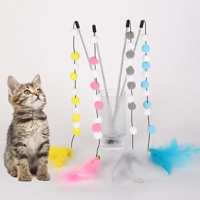 Jouet coule en boule de laine pour chat