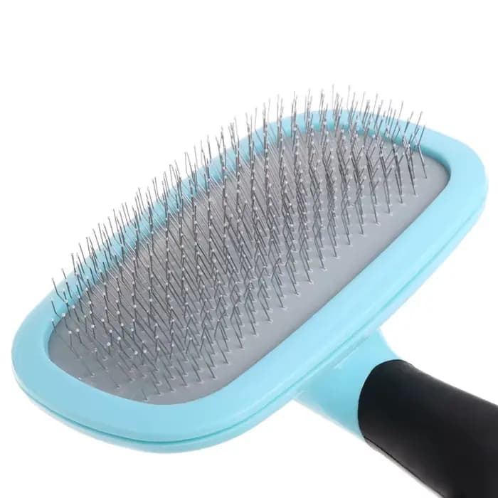 Brosse autonettoyante pour chat