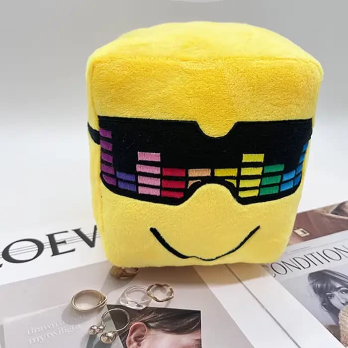 Jouets en peluche ensoleillé et melon