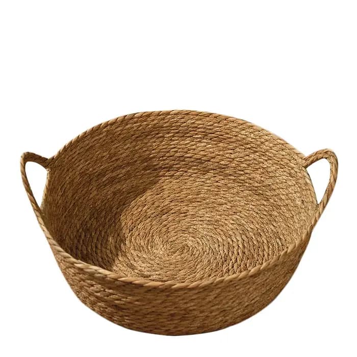Panier en rotin tressé pour chat