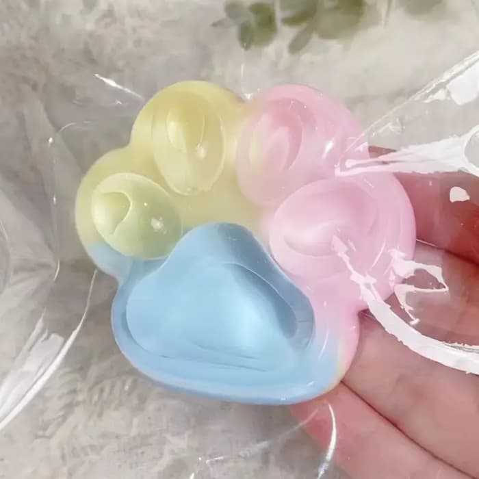 Jouet anti-stress en forme de griffe de chat arc-en-ciel, jouet à presser, jouet de bureau pour amies, cadeau de noël