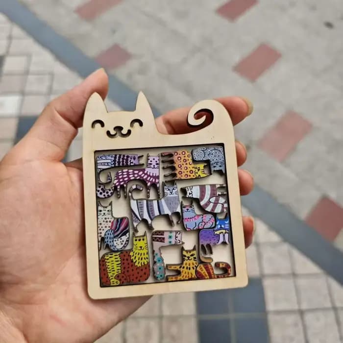 Puzzle en bois en forme de chat