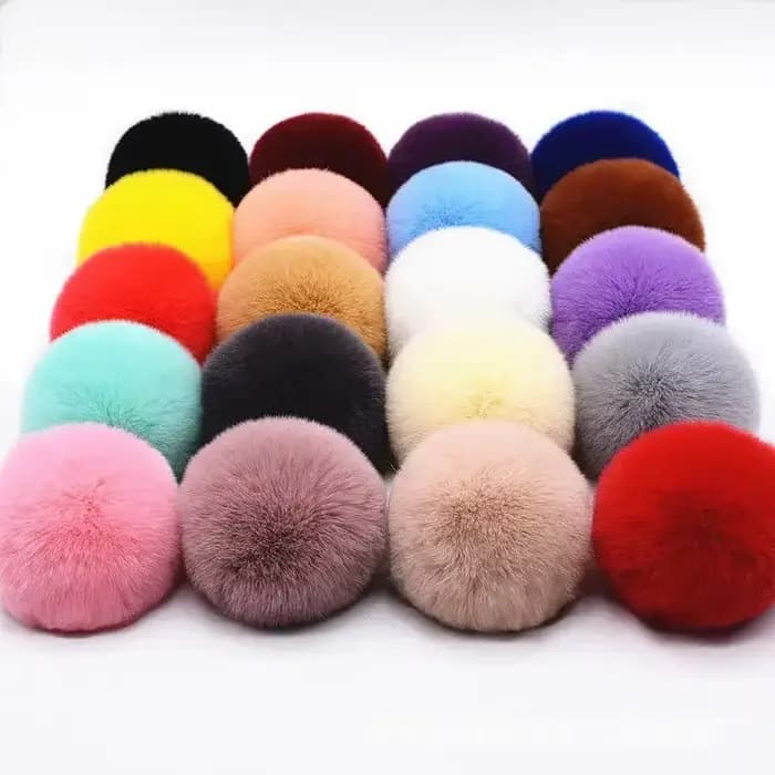 Pompons en fourrure moelleuse de 5 cm