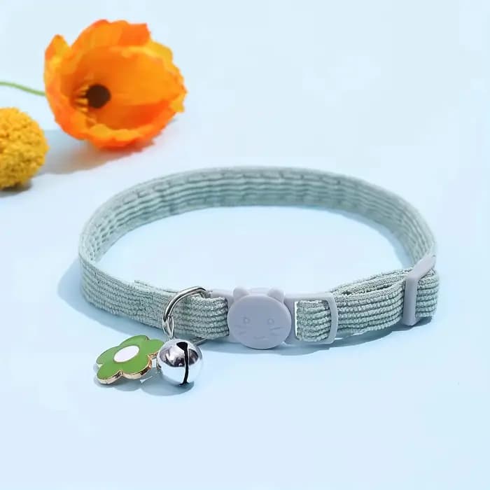 Collier réglable pour chat avec clochette