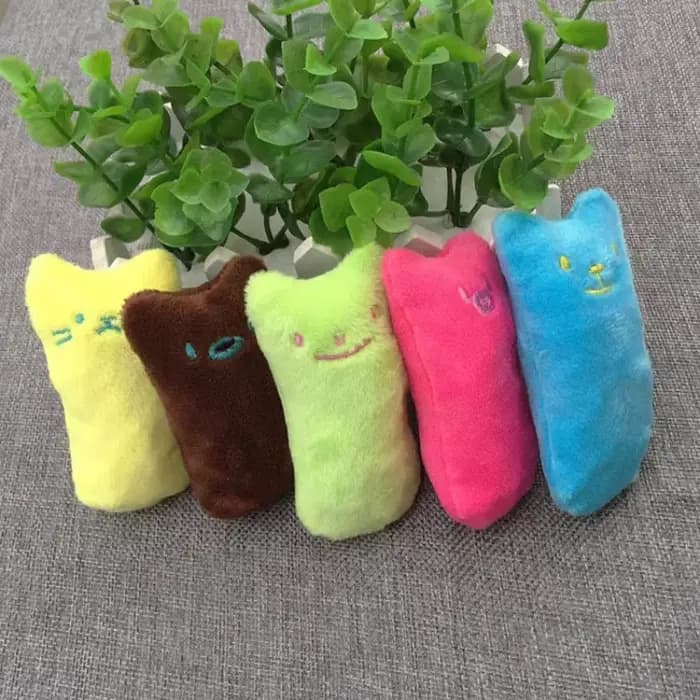 Jouet interactif en peluche à la catnip pour chats