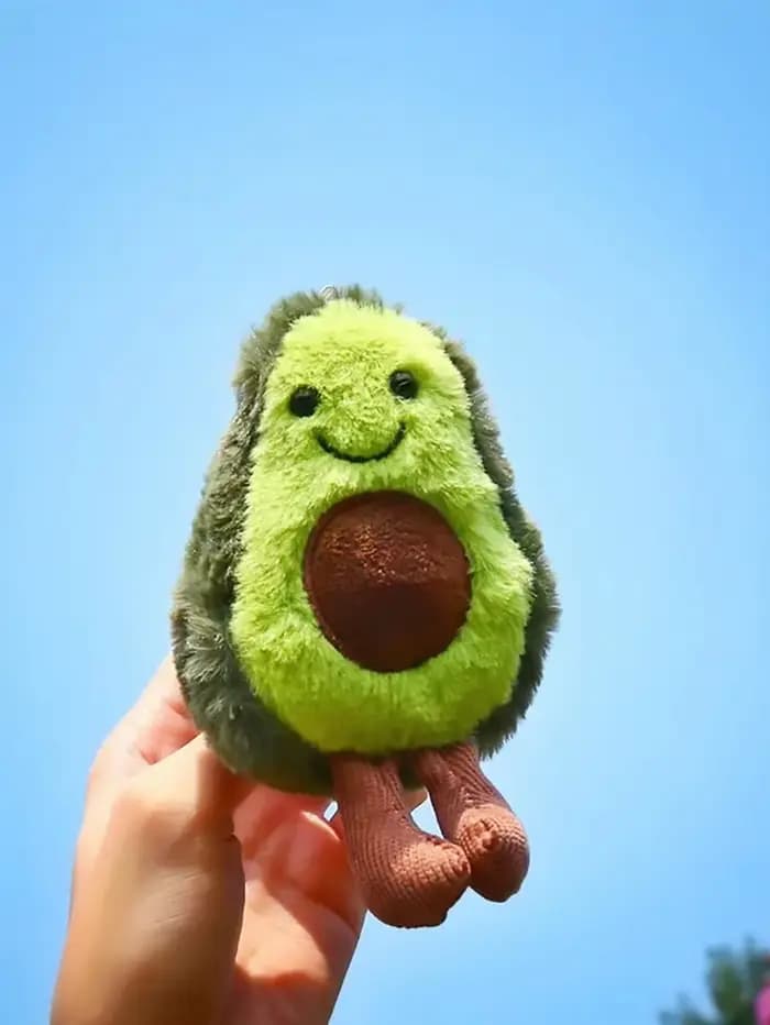 Un joli jouet en peluche avocat pour animaux de compagnie