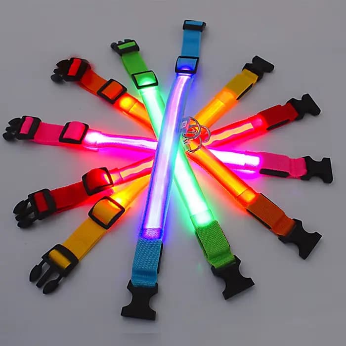 Collier de chien lumineux LED réglable clignotant Rechargea collier lumineux nuit Anti-perte harnais
