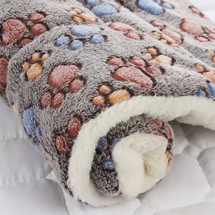 Flanelle Épaissie Chien Lit Mat Doux Pet Tapis de Couchage pour Chiens Chats Hiver Chaud Couverture