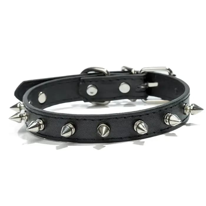 Collier en cuir clouté à pointes pour animaux de compagnie, sangle de cou, petits, moyens et grands