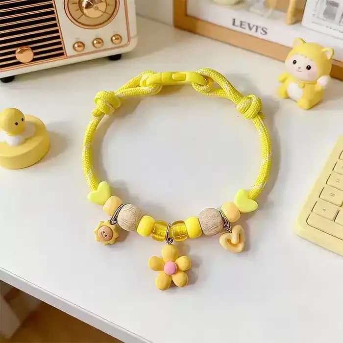 Collier anti-puces et tiques réglable en bois de camphre, collier répulsif anti-moustiques et insectes pour chiens et chats, idéal pour l'été