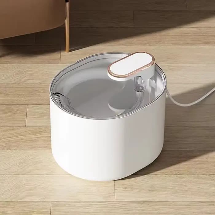 Distributeur d'eau pour chien et chat