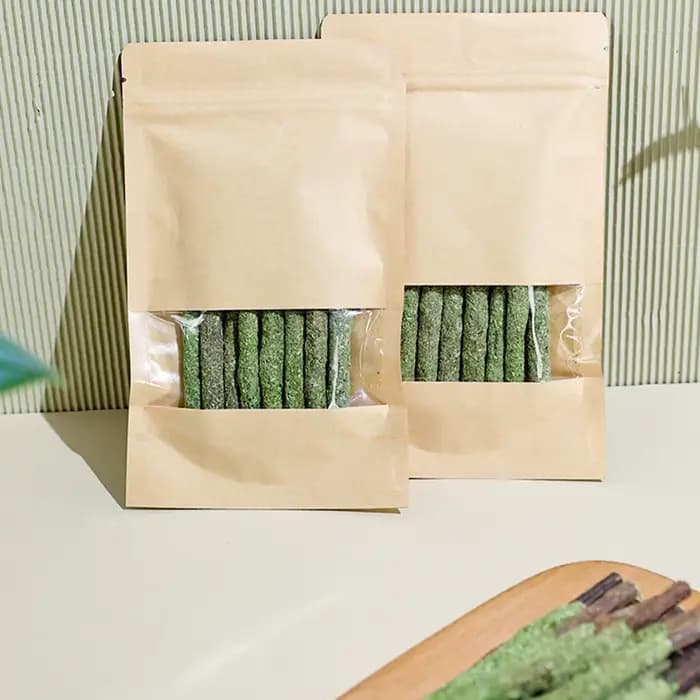 Bâtonnets d'herbe pour chat