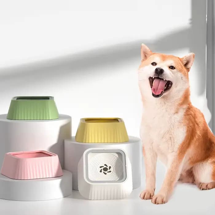 1 bol d'eau anti-déversement pour animaux de compagnie – Conçu pour les chats et les chiens avec base antidérapante et fonction flottante