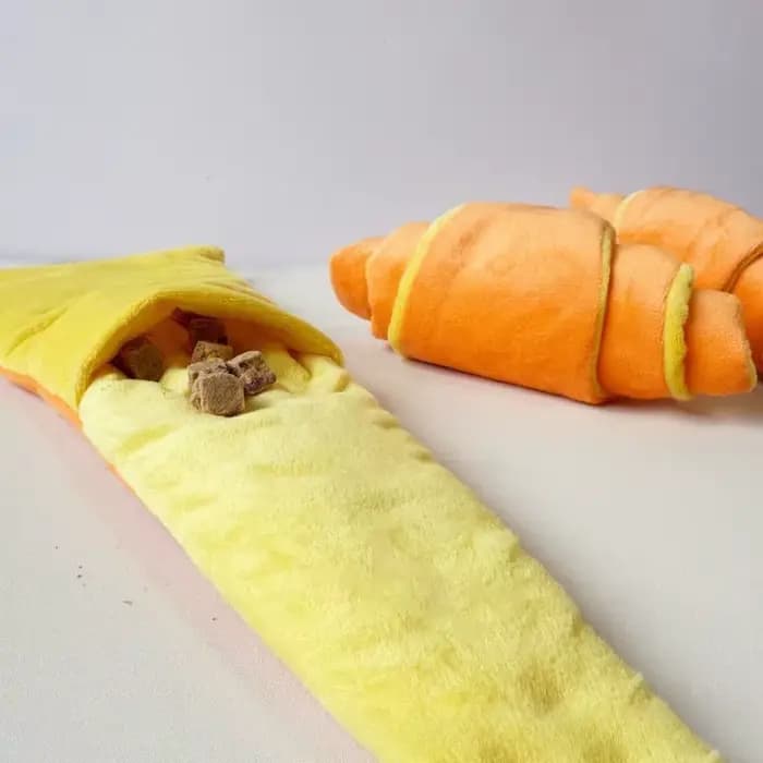 1 pièce Jouet olfactif pour chiens en forme de croissant