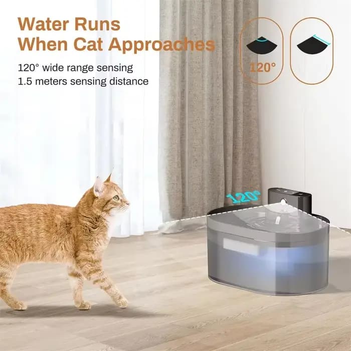 Fontaine à eau sans fil pour chat de 2,2 L, fonctionne sur piles, fontaine à eau automatique pour animaux de compagnie avec capteur de mouvement, distributeur d'eau pour chien et chat