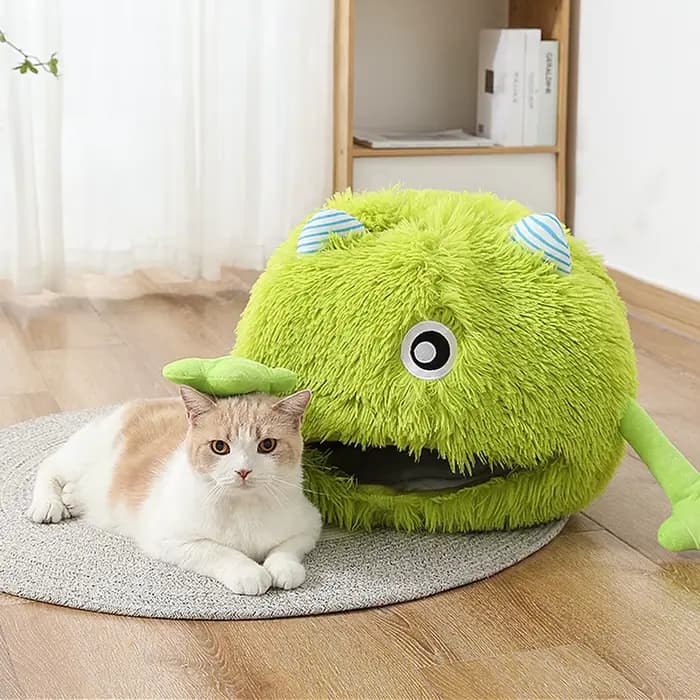 Mignon Monster Cartoon Warm Plush Cushion Basket