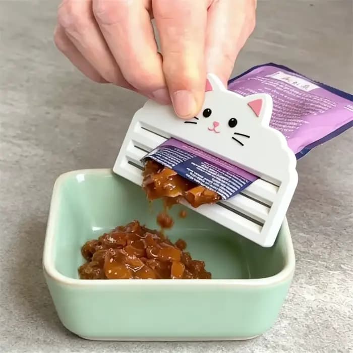Presse-aliments pour chats - Extrait efficacement les aliments des sacs