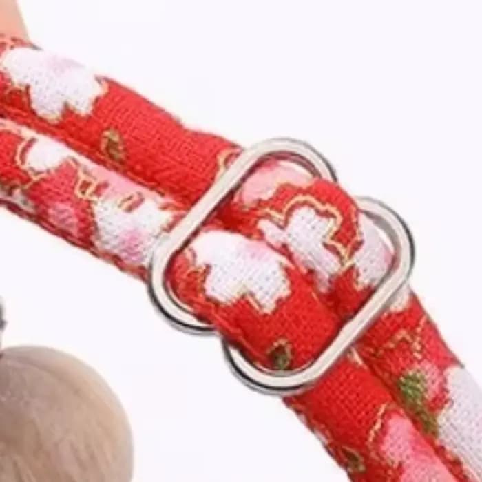 Collier anti-insectes naturel en bois de canhre