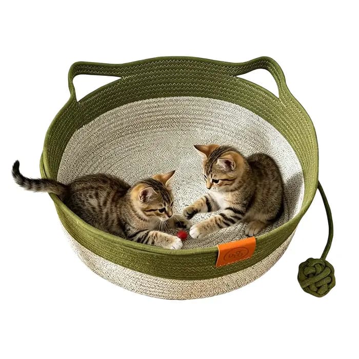 Panier Instinct pour chats, tressé à la main en corde de coton, lit d'enrichissement avec jouet en forme de queue et d'oreilles de chat, pour chiots, lapins et petits animaux