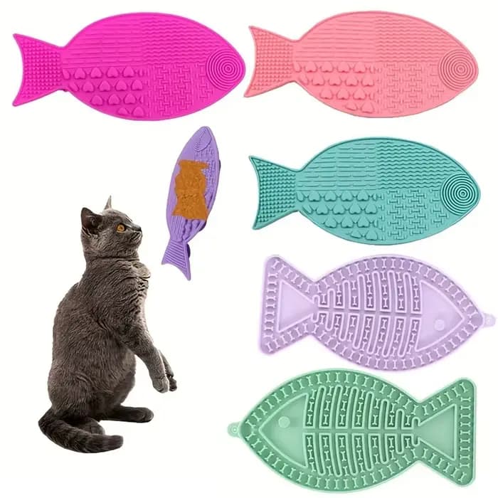 Tapis interactif de léchage de chatons en forme de poisson avec ventouses-tapis d'alimentation pour animaux de