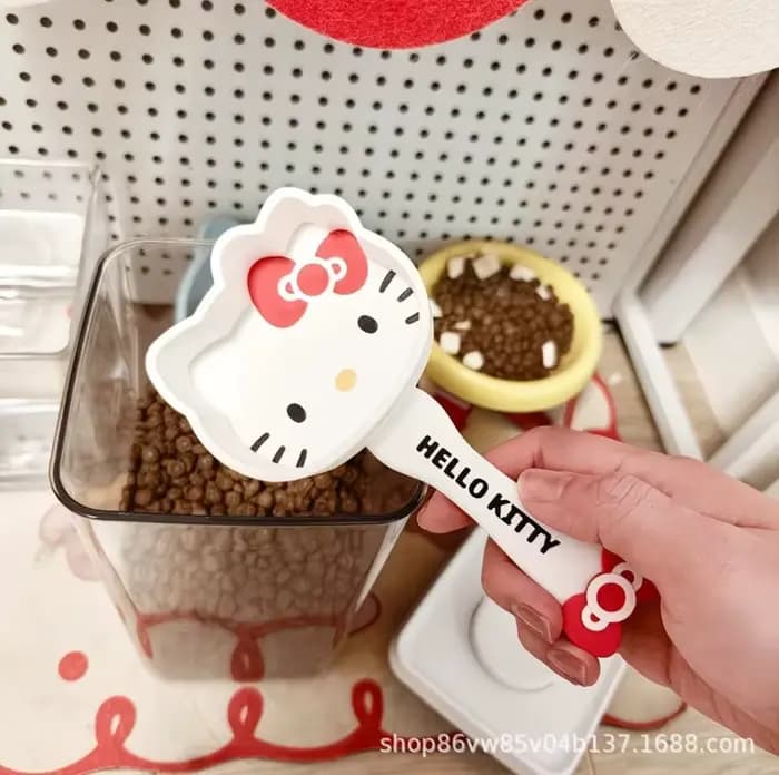 Cuillère doseuse pour aliments pour animaux de compagnie