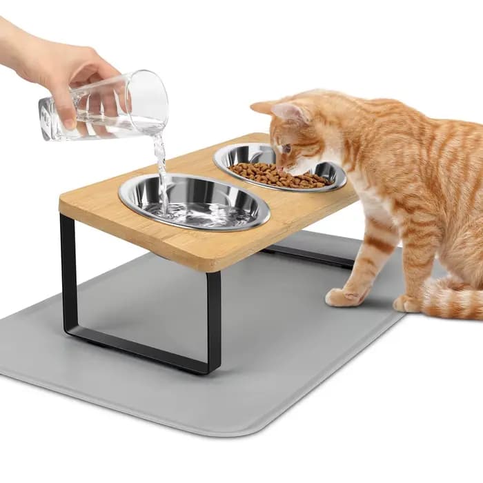 Bols surélevés pour chats avec tapis alimentaire 15 ° Support incliné surélevé pour gamelles de chat