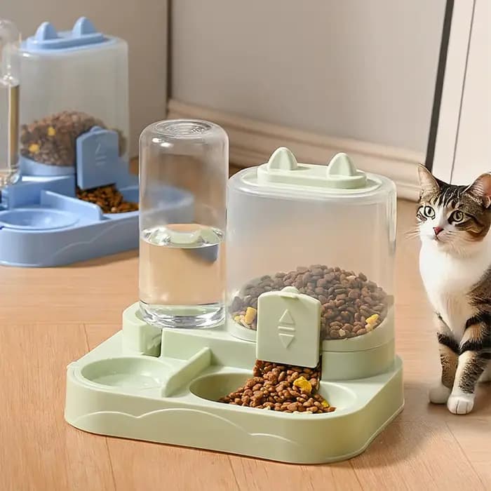 Distributeur automatique d'eau et de nourriture pour chat