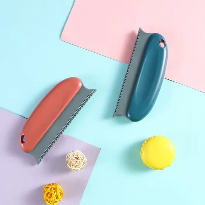 Brosse efficace pour enlever les poils de chien et de chat