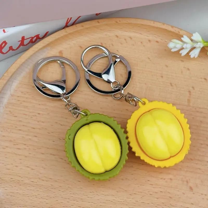 Porte-clés en forme de fruit de durian, design réaliste et éclatant, fermoir en métal robuste pour l