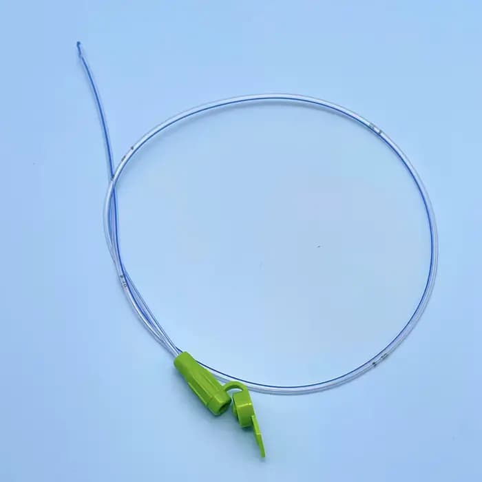 Tube d'alimentation nasogétrique pour animaux de compagnie