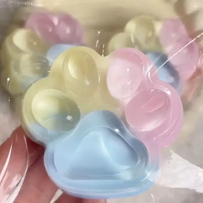 Jouet anti-stress en forme de griffe de chat arc-en-ciel, jouet à presser, jouet de bureau pour amies, cadeau de noël