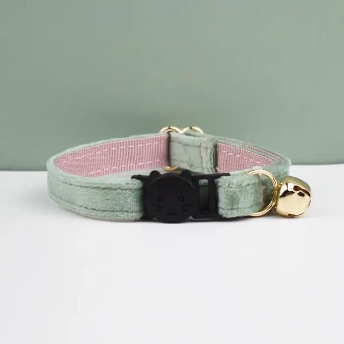 Collier de chat en velours, à la mode, avec nœud papillon, avec boucle de sécurité réglable, accessoires pour animaux de compagnie