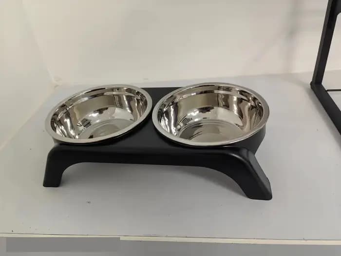 Bols surélevés pour chat